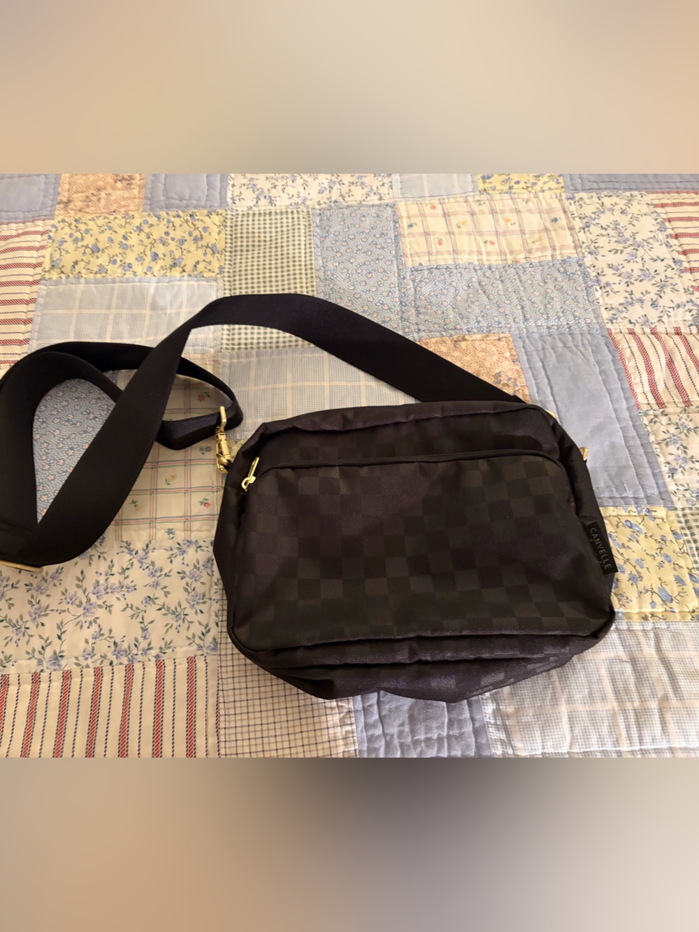 Canvelle Large City Crossbody Bag